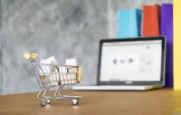 Walmart invente le caddie ChatGPT